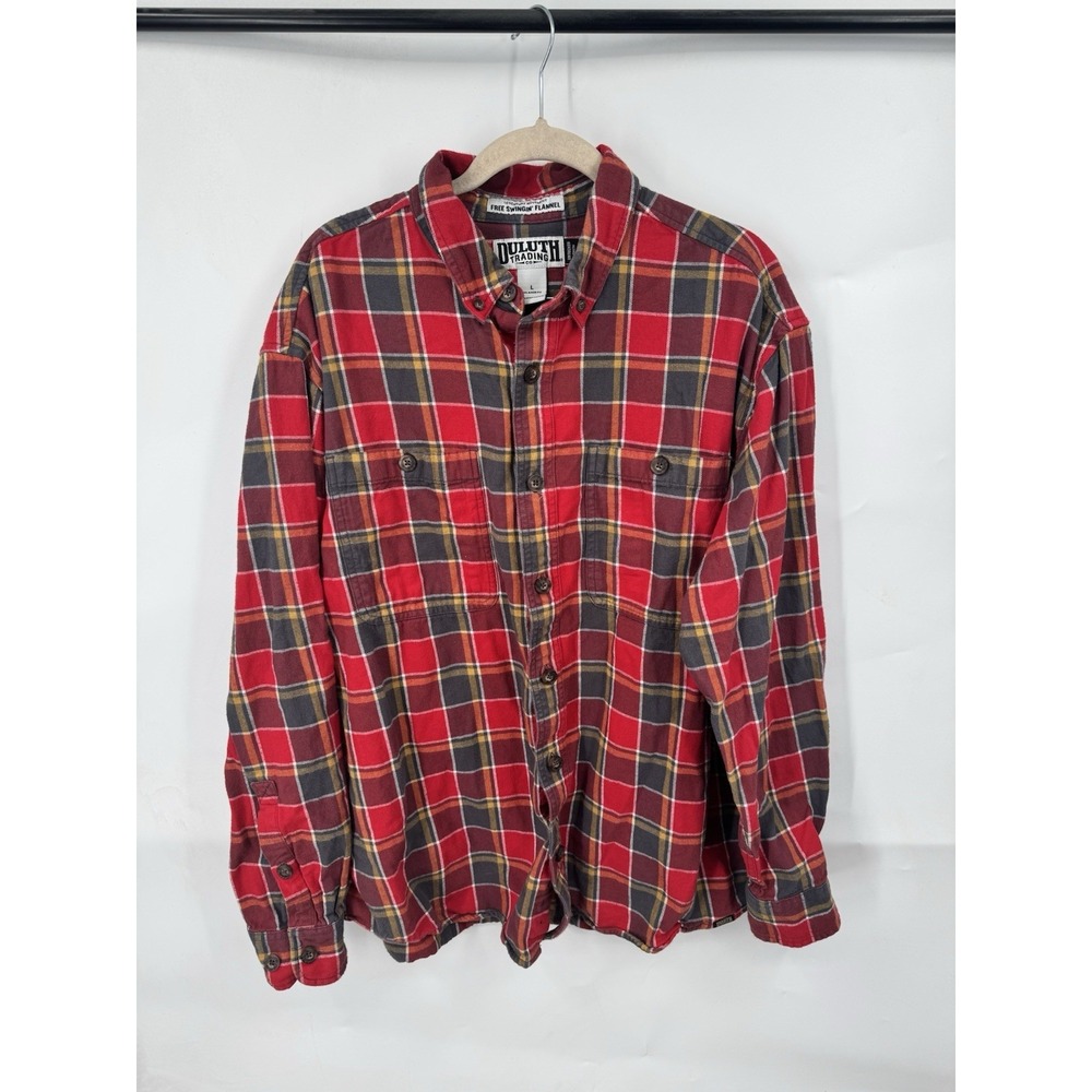 Duluth Trading Co Free Swinging Relaxed Fit Flannel Untucked Green Red Plaid L